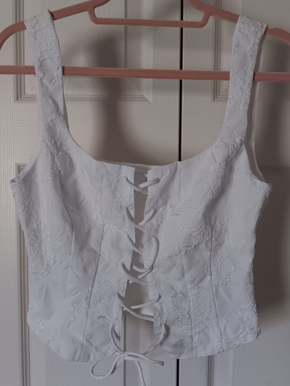 White Lace-Up Corset Crop Top - Picture 6 of 7
